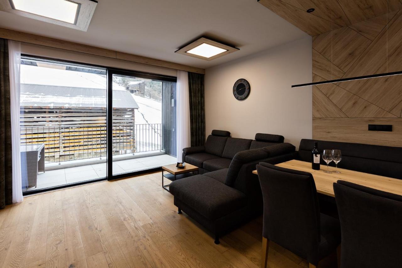 Moderne Wohnung Mit Einer Wunderschoenen Aussicht In Der Residenz Silvretta See Exterior photo